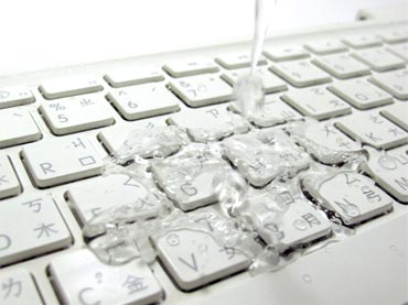 MacBook鍵盤進水-MacBook鍵盤維修