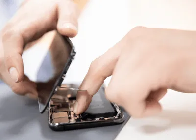 安裝全新顯示面板-iPhone換螢幕